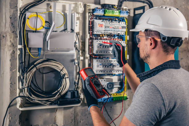 Best Affordable Emergency Electrician  in Saukville, WI